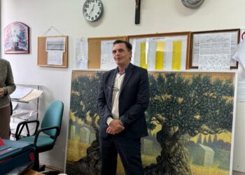 Dugogodišnji ravnatelj OŠ fra Didaka Buntića, Marin Kapular, otišao u zasluženu mirovinu