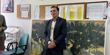 Dugogodišnji ravnatelj OŠ fra Didaka Buntića, Marin Kapular, otišao u zasluženu mirovinu