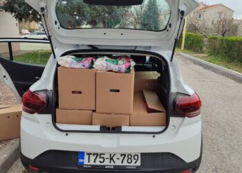 CENTAR ZA SOCIJALNI RAD Podijeljeni paketi potrepština u sklopu projekta „Pomoć socijalno ugroženim osobama na području općine Čitluk“