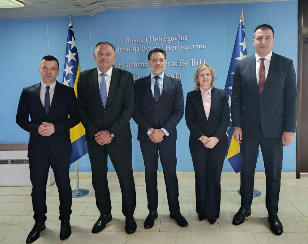 Američki izaslanik za energetiku Joshua Volz u posjetu Domu naroda Parlamenta Federacije BiH
