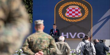 Mostar: Obilježena 21. obljetnica 1. pješačke (gardijske) pukovnije OS BiH i 34. obljetnica ustrojavanja HVO-a