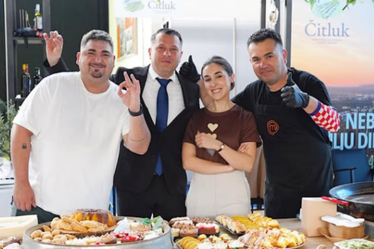 Čitluk na sajmu gospodarstva: Uz slogan “Tu je nebo zemlju dirnulo” prezentirani vrhunski potencijali broćanskog kraja