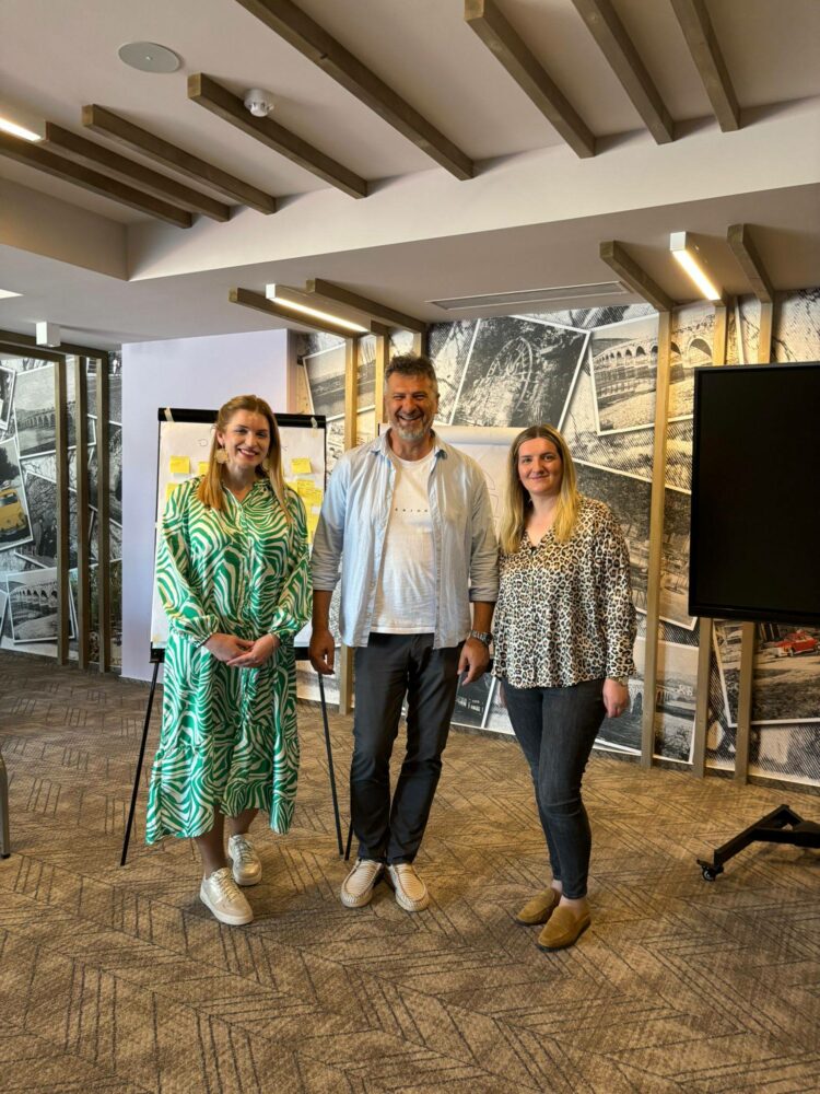 CENTAR ZA SOCIJALNI RAD ČITLUK Hraniteljstvo – pružanje doma i ljubavi djeci kojoj je to najpotrebnije