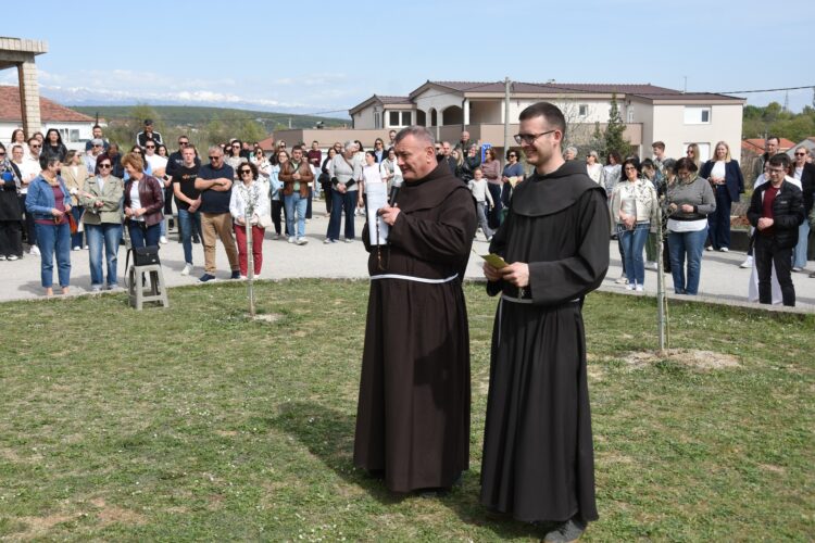 Molitva krunice Božjeg milosrđa održana u Čitluku