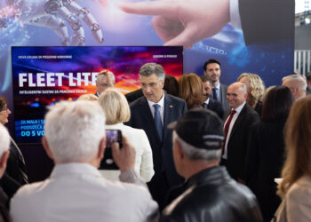 Premijer Plenković u posjeti HT Eronetu