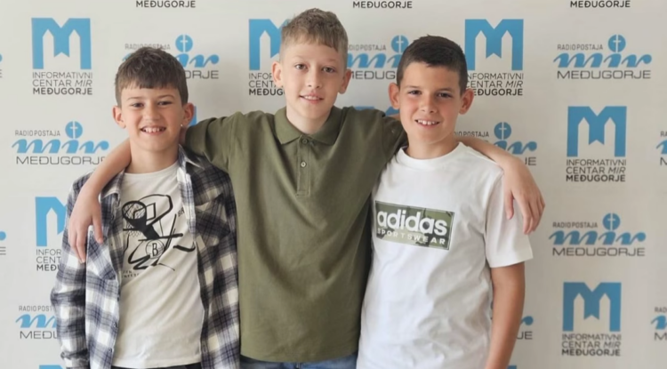 Mladi nogometaši gostovali u “Kocki vedrine”