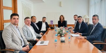 Predstavnici Udruge gospodarstvenika Brotnjo na radnom sastanku s ministricom Andrijanom Katić