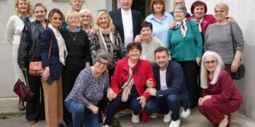 Snaga pažnje i zajedništva: Uskršnji posjet gradonačelnika Kordića umirovljenicima u Mostaru