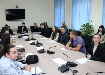 Potpisani ugovori s vježbenicima odabranima po Programu zapošljavanja vježbenika