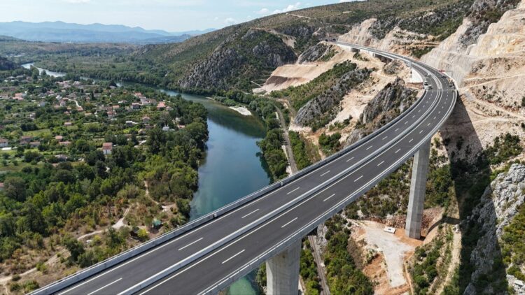 Zbog radova na mostu Hercegovina na autocesti A-1 zatvorena vozna traka