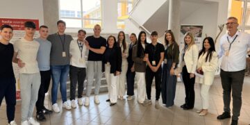 FOTO/VIDEO Dan otvorenih vrata u Srednjoj školi dr. fra Slavka Barbarića okupio buduće srednjoškolce