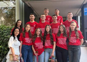 FOTO U Hotelu Brotnjo održana proslava male mature devetih razreda OŠ fra Didaka Buntića iz Čitluka