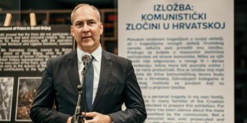 U Širokom Brijegu otvorena izložba “Kraj II. svj. rata i zločini komunizma”