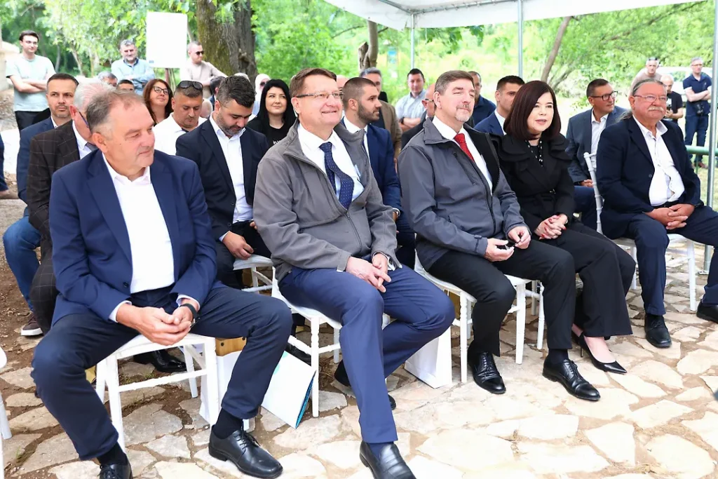Na Buni otvoren prvi pčelinjak za žrtve mina i osobe s invaliditetom u BiH