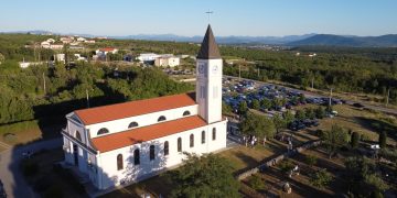 FOTO U znaku vjere i zajedništva proslavljen blagdan Presvetog Srca Isusova u Gornjoj Blatnici
