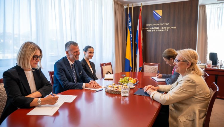 Bradara i veleposlanik Danske razgovarali o europskom putu i razvoju BiH