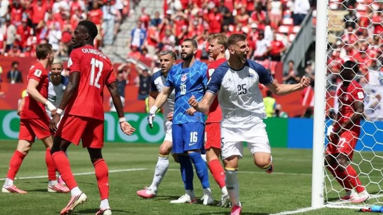 Odlična izvedba Zmajeva na otvaranju SP u Torontu: Kanada i BiH podijelili bodove
