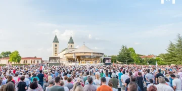 45. OBLJETNICA GOSPINIH UKAZANJA Upute, smjernice i preporuke hodočasnicima i svećenicima koji će boraviti u Međugorju