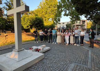 Mladež HDZ BiH Čitluk obilježila 33. obljetnicu stradanja osmero djece u Vitezu