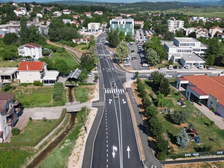 Čitluk: Horizontalnom signalizacijom označena regulacija prometa na „Prometnici E“