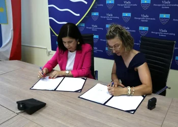 Vlada HNŽ-a kupila tri nova vozila hitne pomoći za domove zdravlja u Mostaru i Prozor-Rami