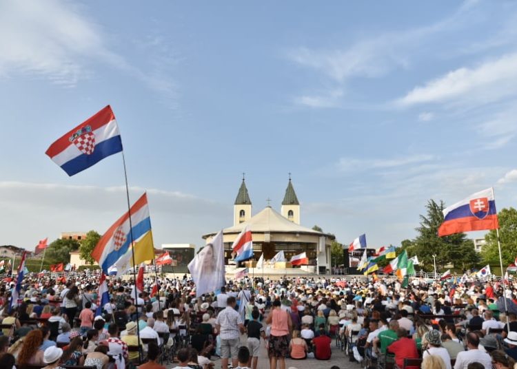 37. MLADIFEST | Tisuće mladih iz cijelog svijeta dolazi u Međugorje