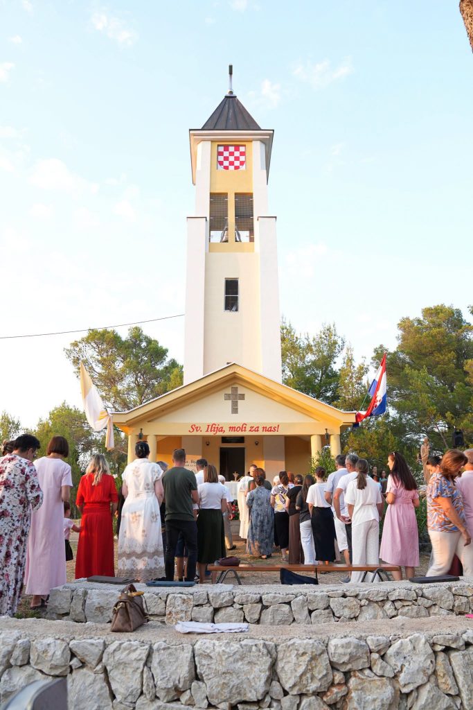 Svečano proslavljen blagdan svetog Ilije na Gradini u Donjem Malom Ograđeniku
