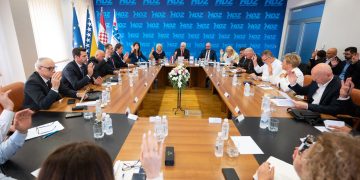 HDZ BiH | Unutarnji politički dogovor uz poštivanje ustavne strukture i načela jednakopravnosti ključan za stabilnost BiH