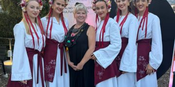 Brotnjo ponosno: Etno skupina Didak nastupila na „Šetnici kulture” u Sarajevu