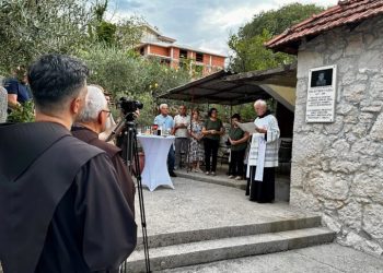 Postavljena spomen-ploča na rodnoj kući fra Kvirina Vasilja u Međugorju