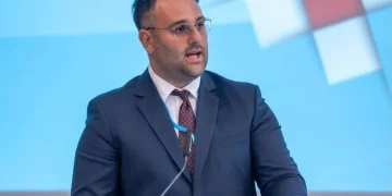 Brotnjak Leonardo Artuković izabran za prvog predsjednika Savjeta mladih Hrvata izvan Republike