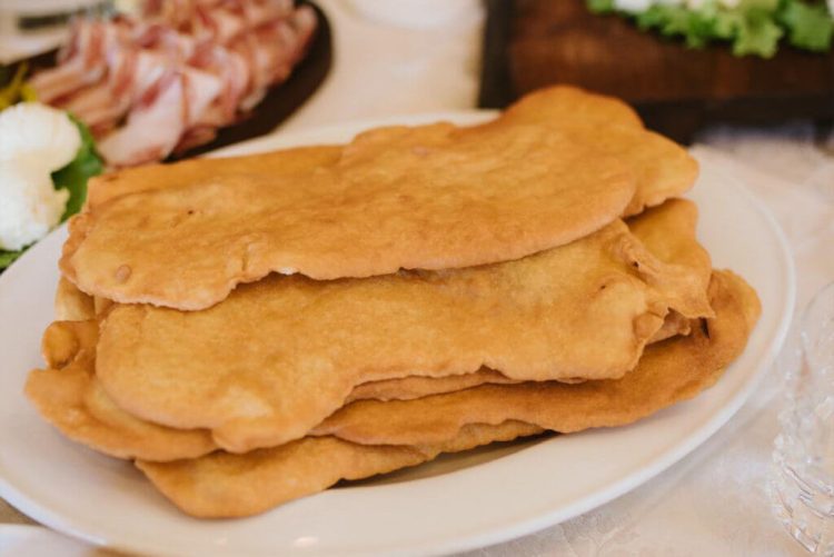 Hercegovački uštipak dobio oznaku zajamčeno tradicionalnog specijaliteta