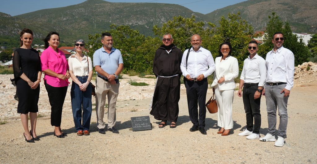 Jedan kamen, tisuće ruku i jedna velika nada: Hvala svima koji grade Kuću nade!
