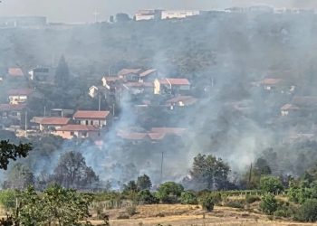 VELIKI POŽAR U GRADNIĆIMA | U gašenju sudjelovali i Air Tractori