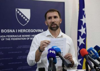 STIŽU VEĆE MIROVINE | Najniža 714 KM za nove, oko 691 KM za postojeće umirovljenike