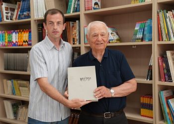 Akademik Stjepan Krasić posjetio Kulturno-informativni centar Čitluk