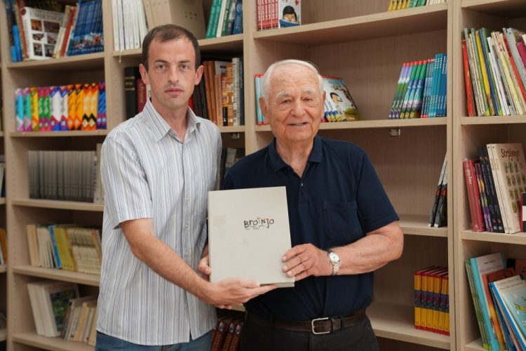 Akademik Stjepan Krasić posjetio Kulturno-informativni centar Čitluk