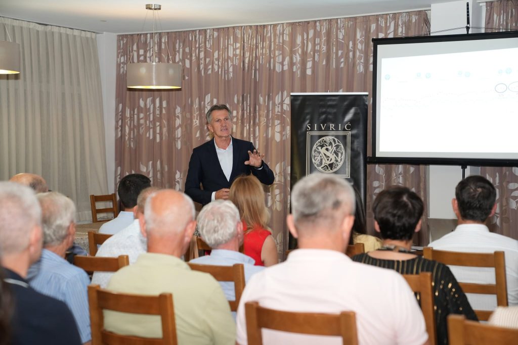 Dani berbe grožđa │Stručna predavanja iz vinogradarstva i vinarstva održana u Međugorju