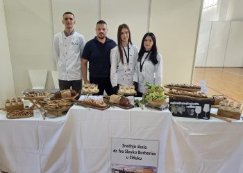 SŠ DR. FRA SLAVKA BARBARIĆA │Učenici predstavili školu kroz okuse i mirise Hercegovine na 2. Međunarodnom sajmu obrtnika u Mostaru