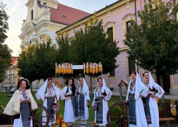 Od Hercegovine do Slavonije: Vinkovačke jeseni večeras ispričale priču o fra Didaku Buntiću i 17.000 hercegovačke djece