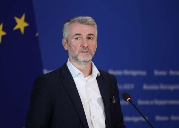 Velika reforma prometa u BiH │Uvodi se trajna prometna dozvola, stroži uvjeti za vozače i zabrana uvoza automobila ispod Euro 6 standarda