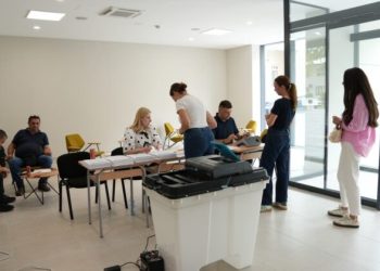Testni izbori provode se u prostorijama KIC-a Čitluk