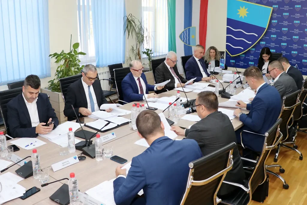 Vlada HNŽ-a donijela Odluku o dodatku na plaću djelatnicima u pravosuđu na radnim mjestima s posebnim uvjetima rada