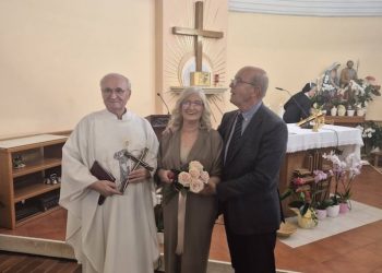 Predivna priča iz Međugorja: Pero i Mira Vučina proslavili 50 godina braka, a misu slavio svećenik koji ih je vjenčao