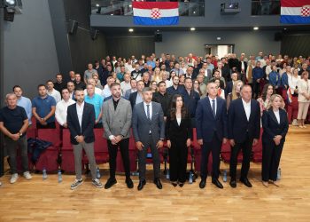 Brotnjo uz HDZ, HDZ uz Brotnjo: Veliki odaziv na završnom predizbornom skupu potvrdio pobjednički duh