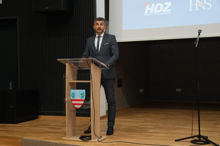 Brotnjo uz HDZ, HDZ uz Brotnjo: Veliki odaziv na završnom predizbornom skupu potvrdio pobjednički duh